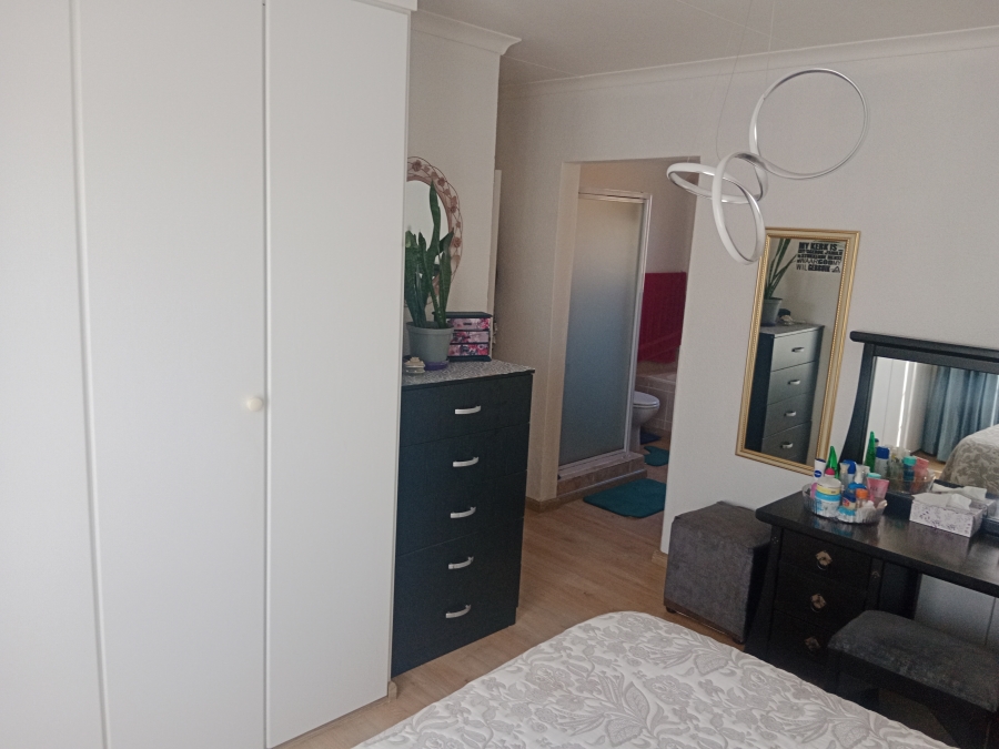 2 Bedroom Property for Sale in Sasolburg Ext 11 Free State